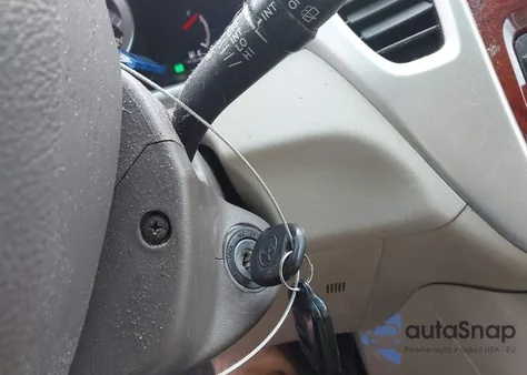 2006 Toyota Highlander Hybrid Ltd z USA, uszkodzony, nr VIN JTEEW21A160006207